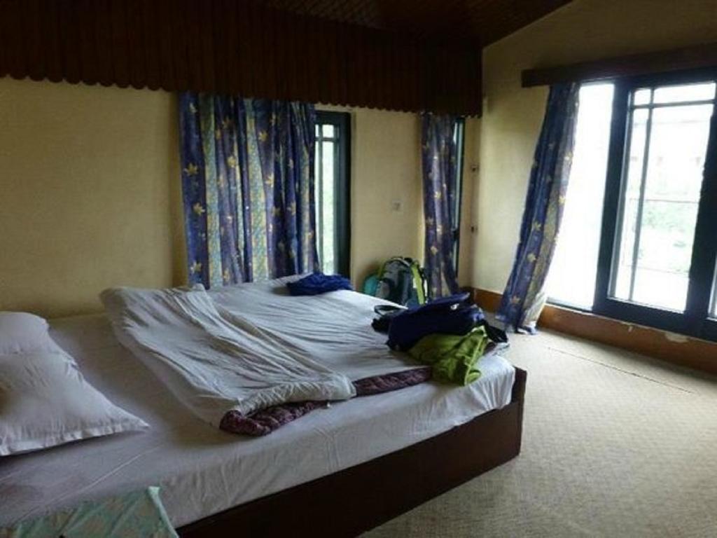 Jeelani Guest House Srīnagar Quarto foto
